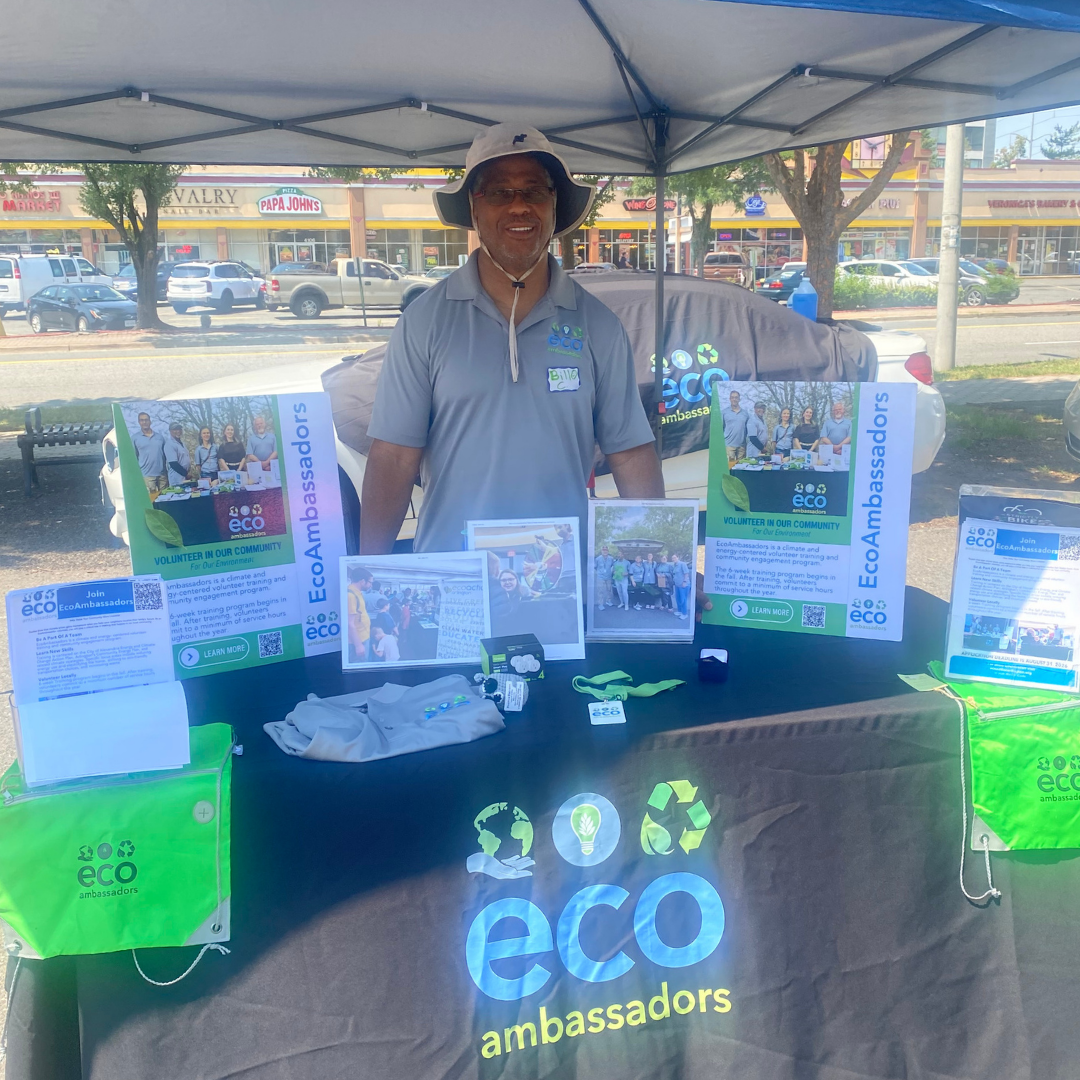 EcoAmbassadors%20Tabling%20at%204-Mile%20Run%20Farmers%20Market.png